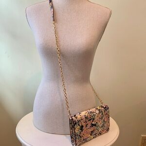 Tory Burch Robinson Floral Crossbody Bag with Gold Chain Strap - NEW